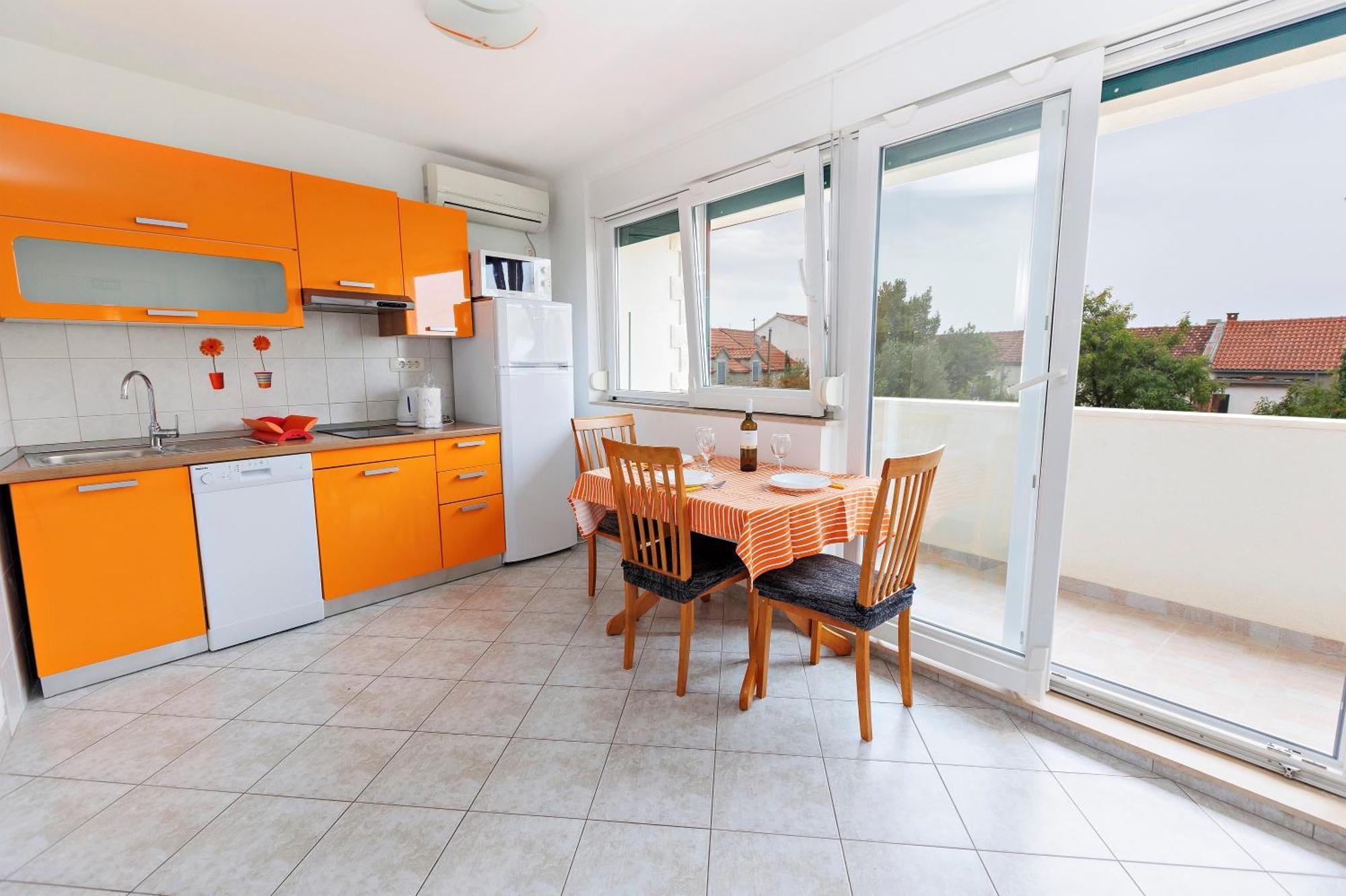 Apartments Baricevic Bol Bagian luar foto